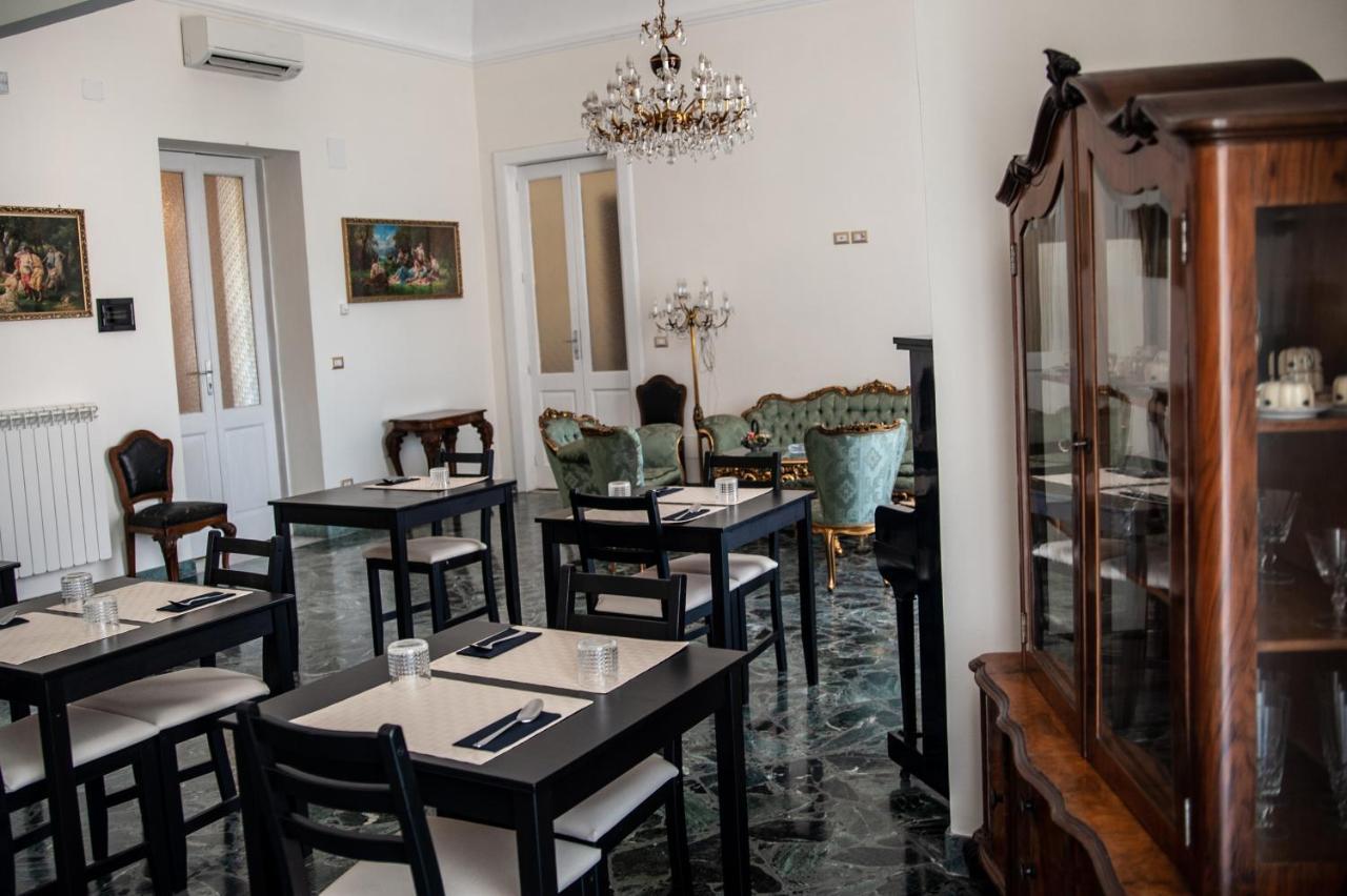 Casa Del Marchese B&B Рипосто Экстерьер фото